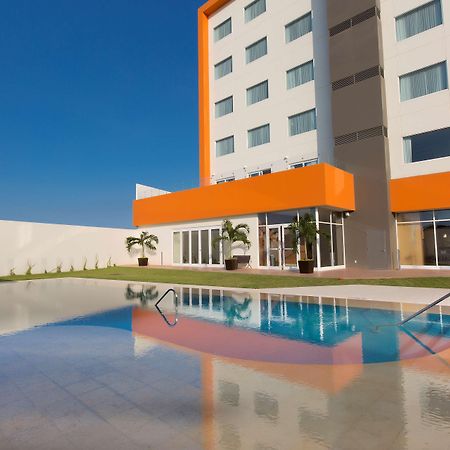 Hampton Inn & Suites By Hilton Paraíso Eksteriør billede