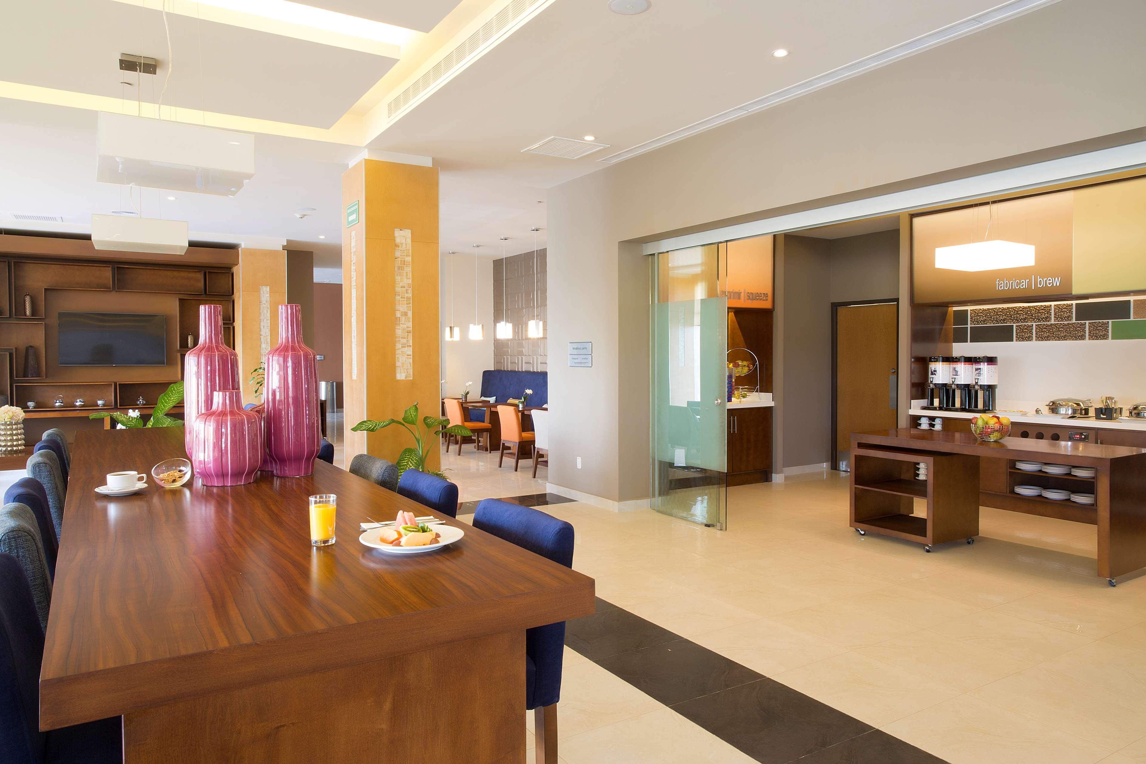 Hampton Inn & Suites By Hilton Paraíso Eksteriør billede
