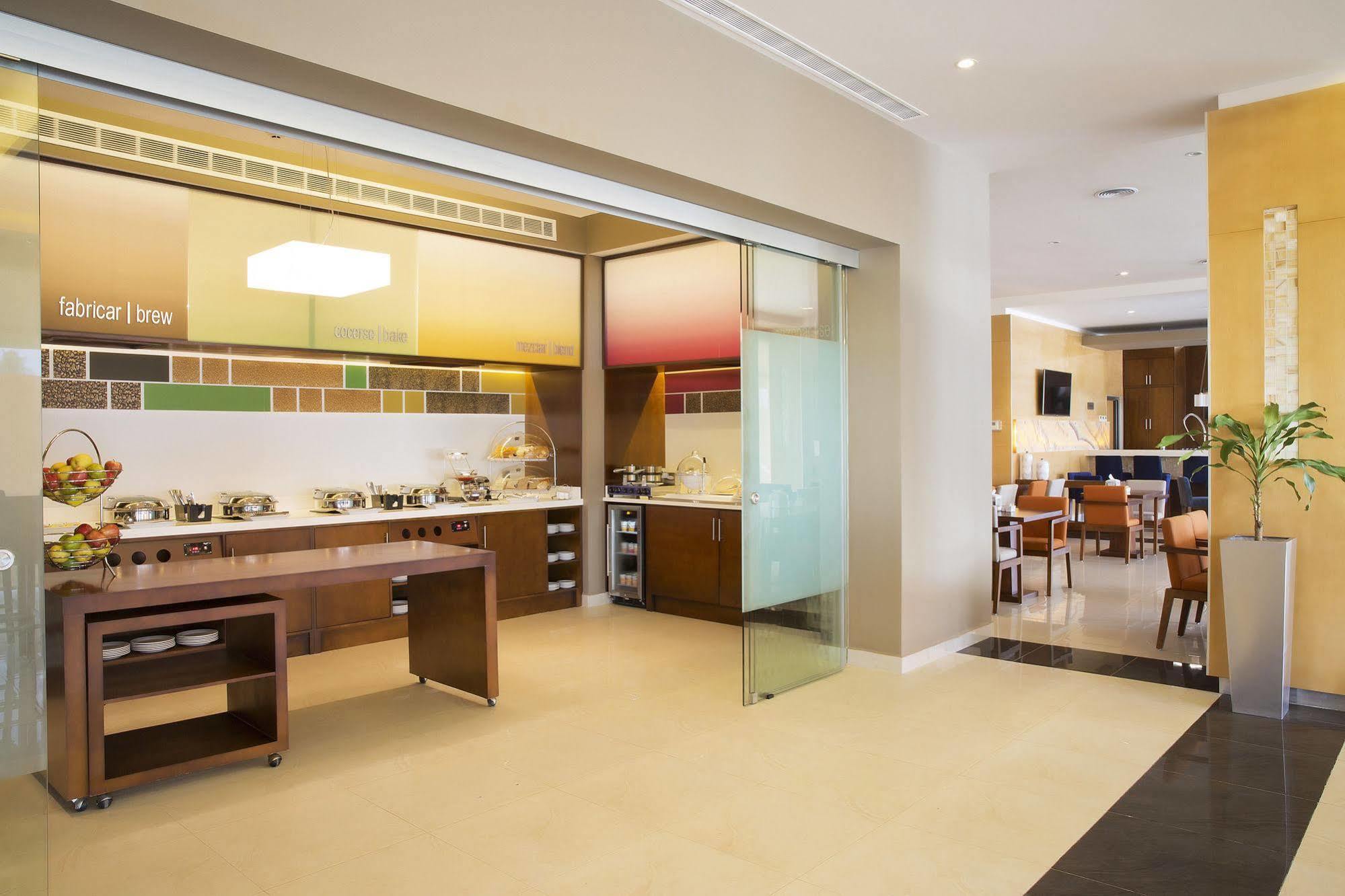 Hampton Inn & Suites By Hilton Paraíso Eksteriør billede